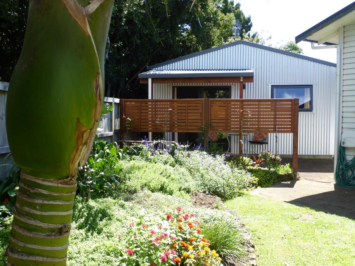 Bungalow On Bell Common Tauranga Exterior photo