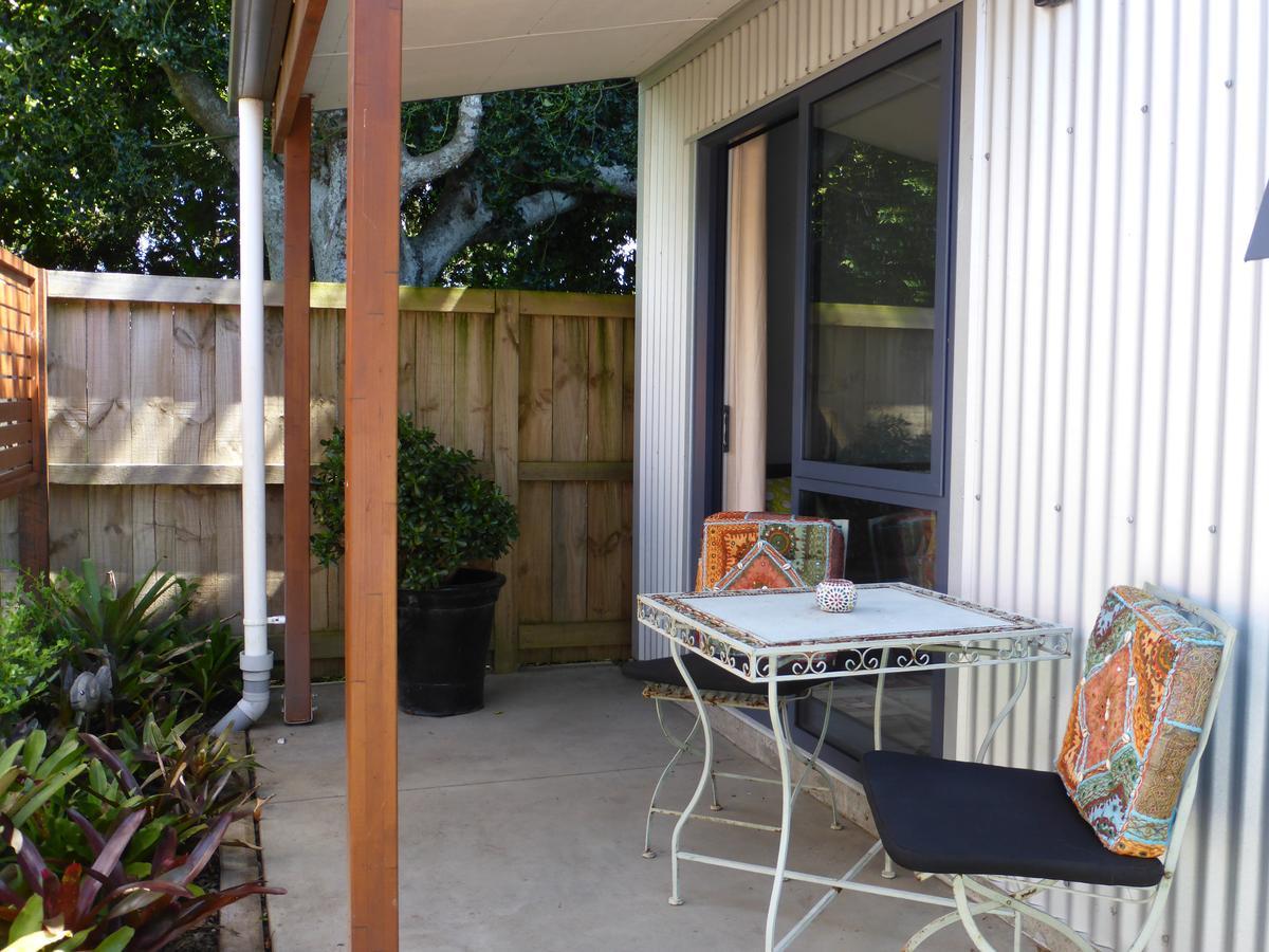 Bungalow On Bell Common Tauranga Exterior photo